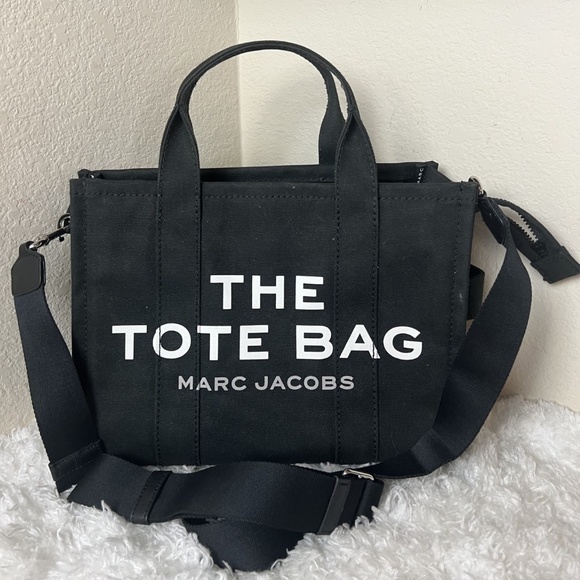 Marc Jacobs Handbags - Marc Jacobs The Tote Bag